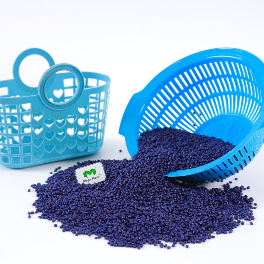 High-quality plastic production with Mega Plast blue masterbatch for a clean, finished look