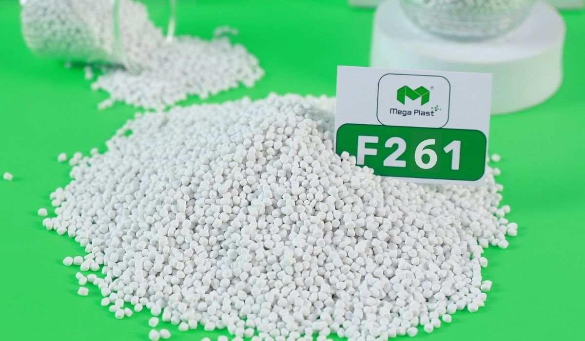 F261 – Optimized for PE Film Blowing